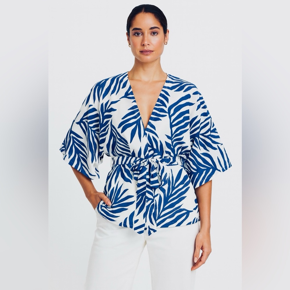 🧵 HANDMADE (by me!) Blue and White Leaf Print Women's Kimono Top M/L
